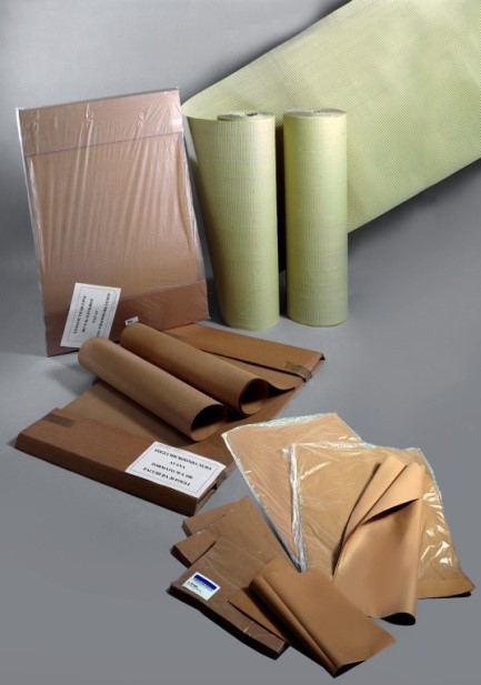 Carta da pacco avana e bianca + carta velina bianca – pacco da 5 kg -  Passerini Imballaggi